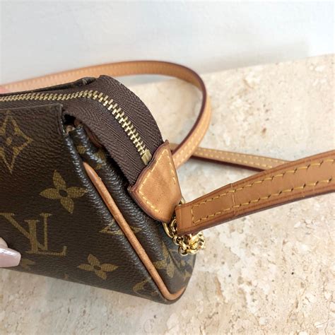 louis vuitton eva crossbody original price|Louis Vuitton eva monogram crossbody.